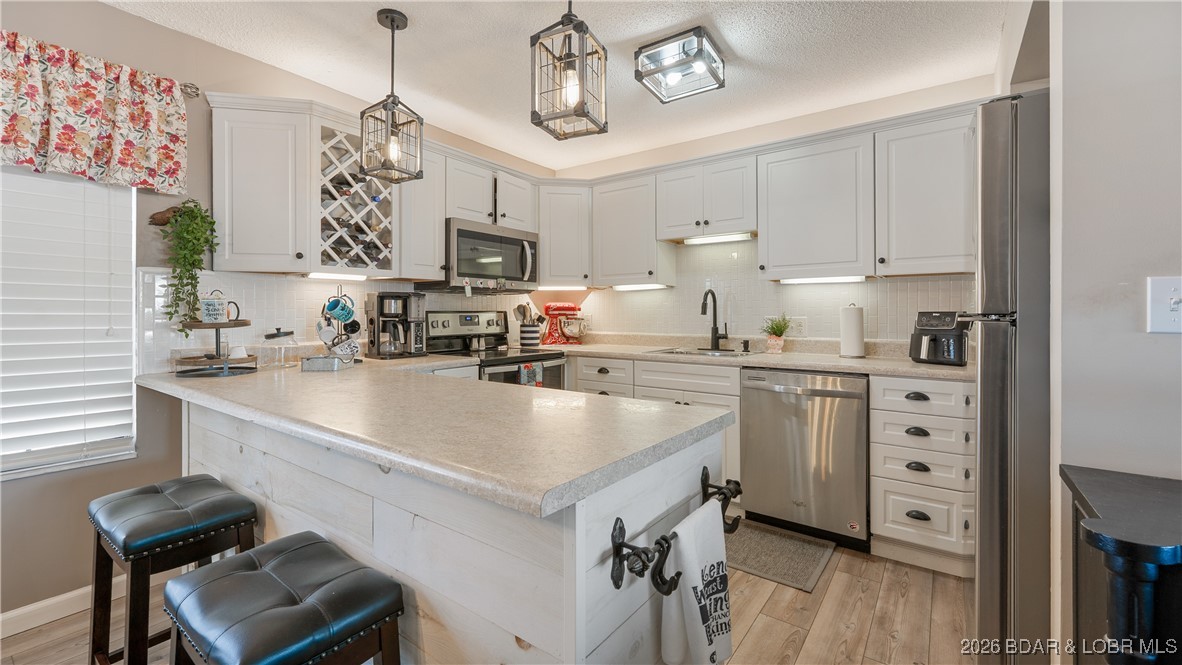 Waters Edge Condominium - Residential