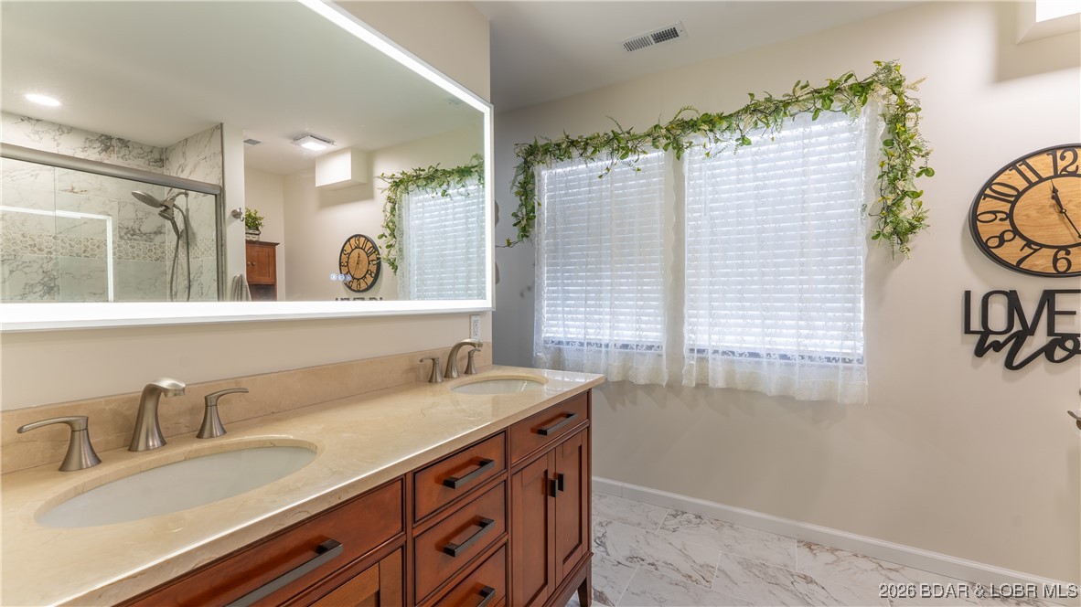 Waters Edge Condominium - Residential