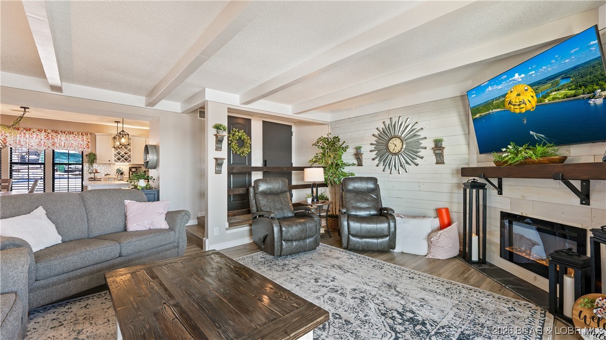 Waters Edge Condominium - Residential