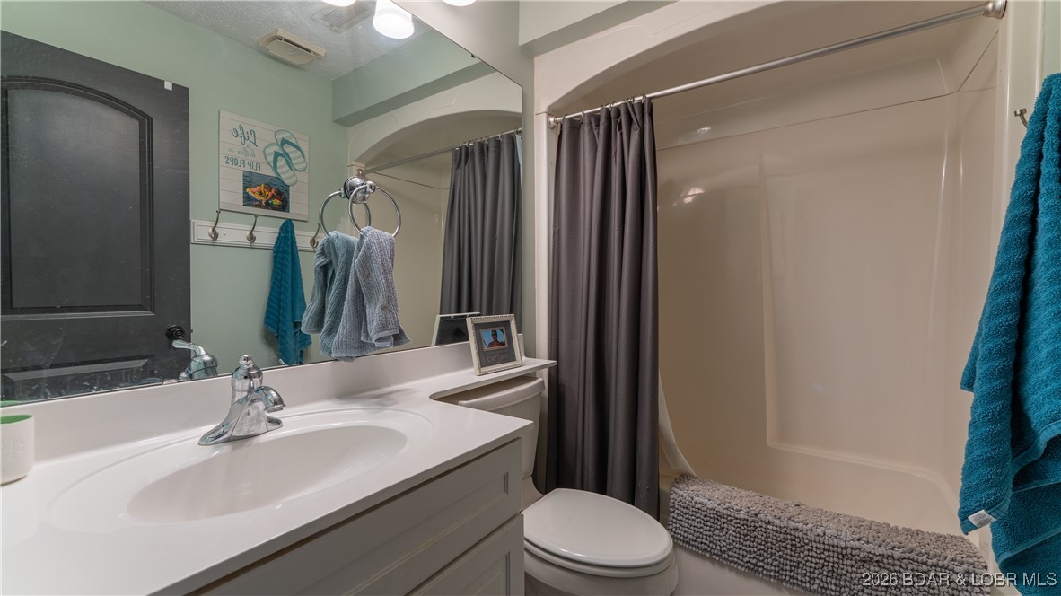 Waters Edge Condominium - Residential