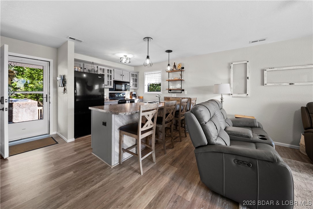 Bay Point Village - Residential