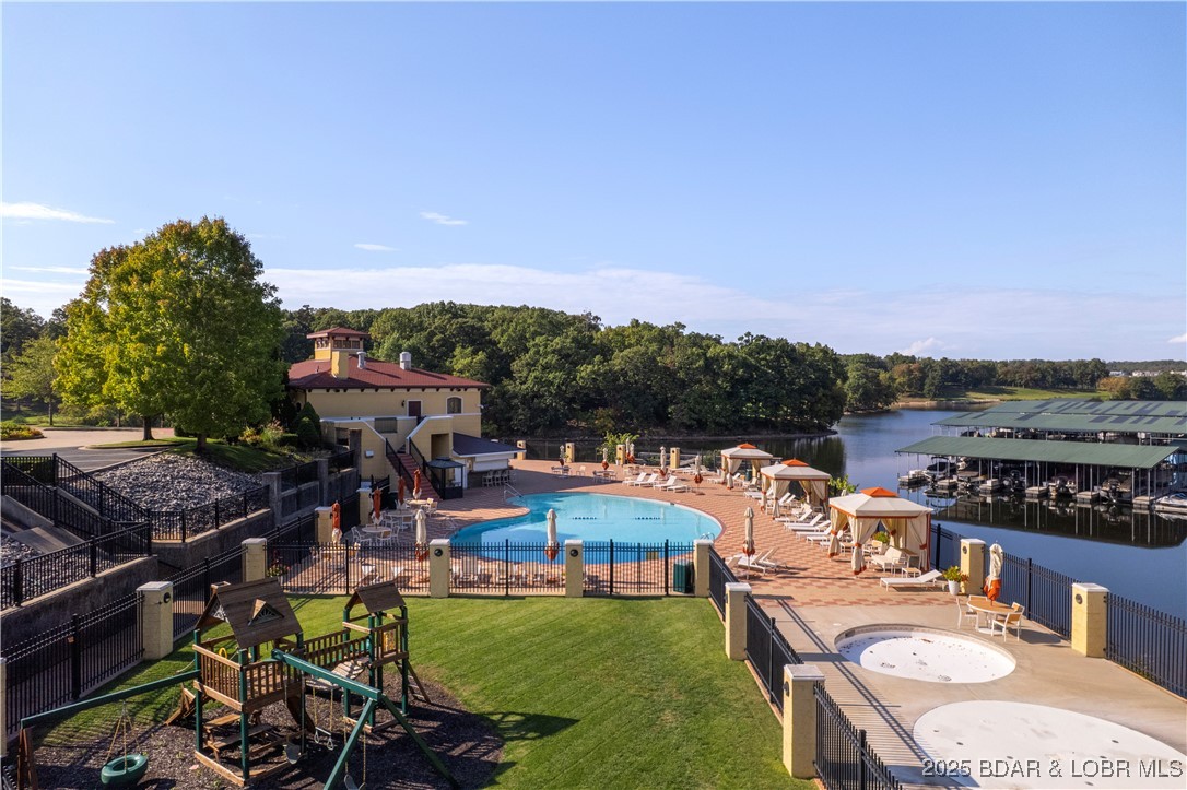 Heritage Isle - Residential