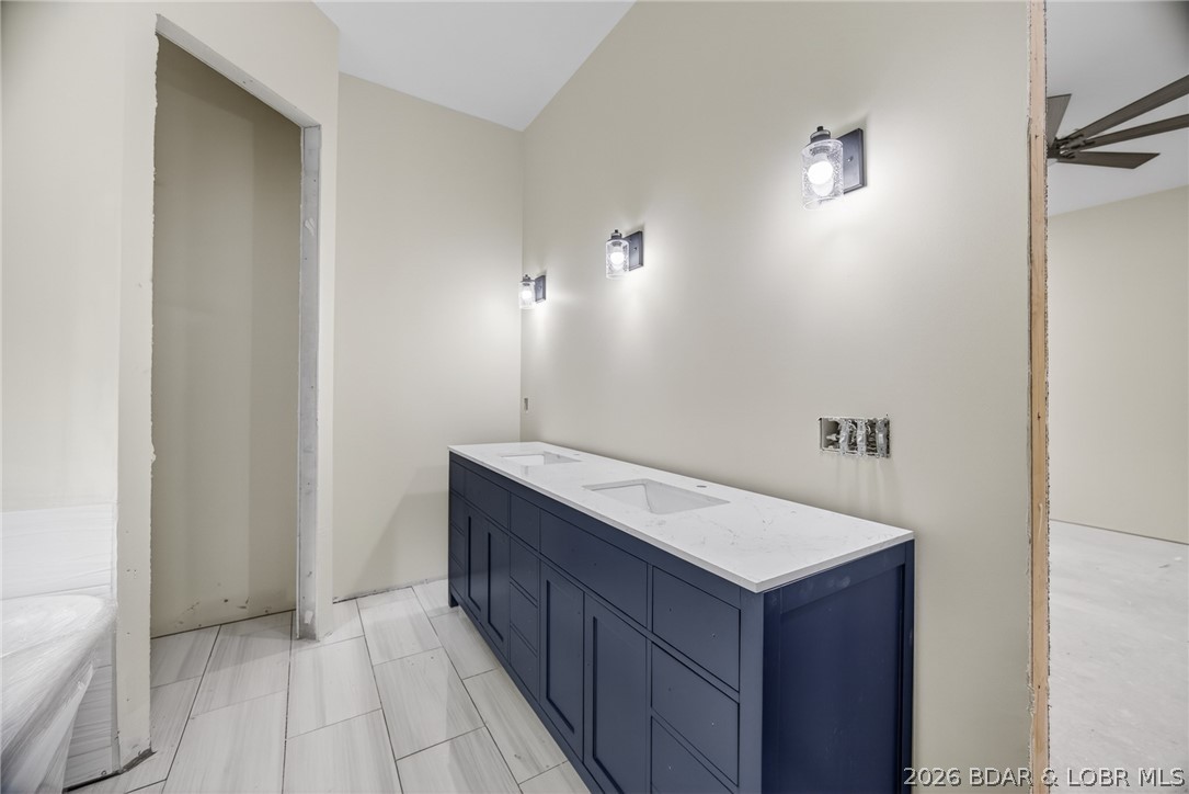 Emerald Hills - Residential
