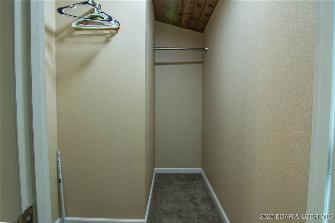 Rocky Mount, Missouri 65072, United States, 3 Bedrooms Bedrooms, ,2 BathroomsBathrooms,Residential,Active,164581