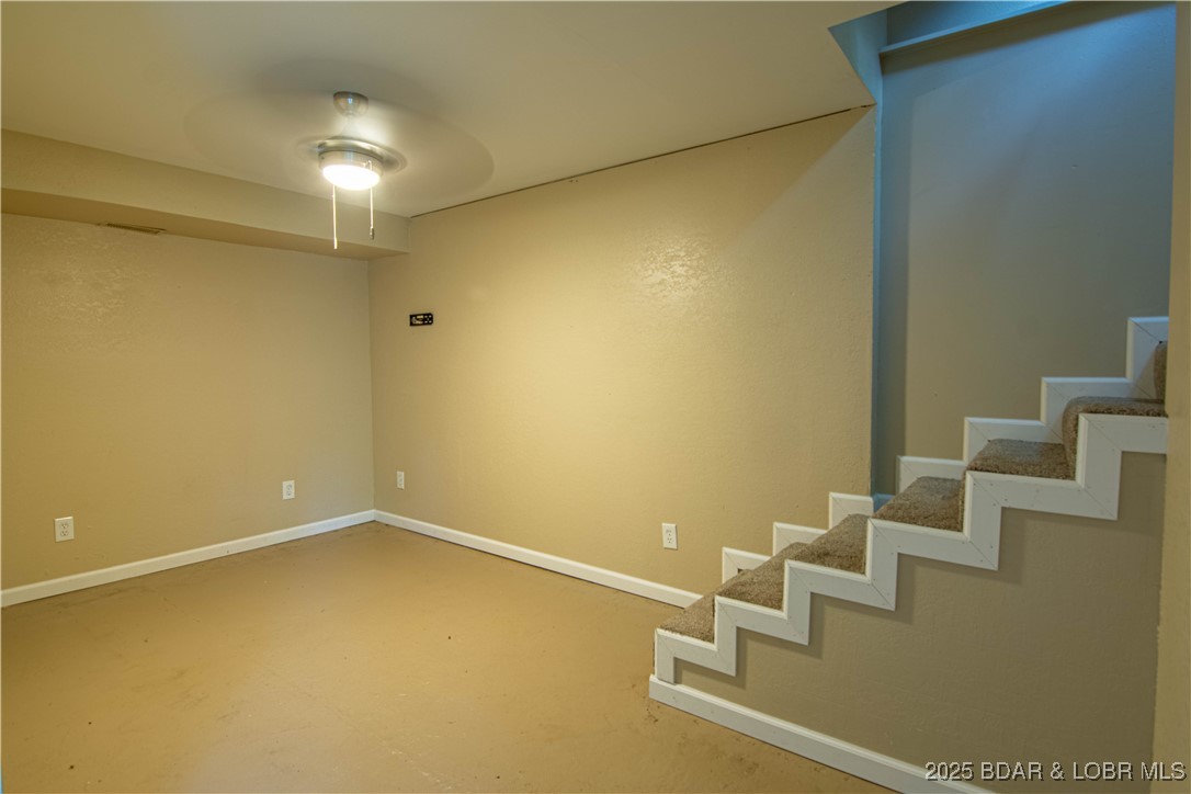 Rocky Mount, Missouri 65072, United States, 3 Bedrooms Bedrooms, ,2 BathroomsBathrooms,Residential,Active,164581