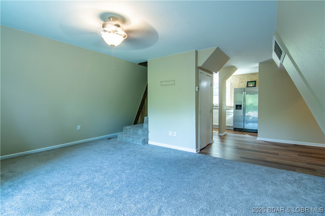 Rocky Mount, Missouri 65072, United States, 3 Bedrooms Bedrooms, ,2 BathroomsBathrooms,Residential,Active,164581