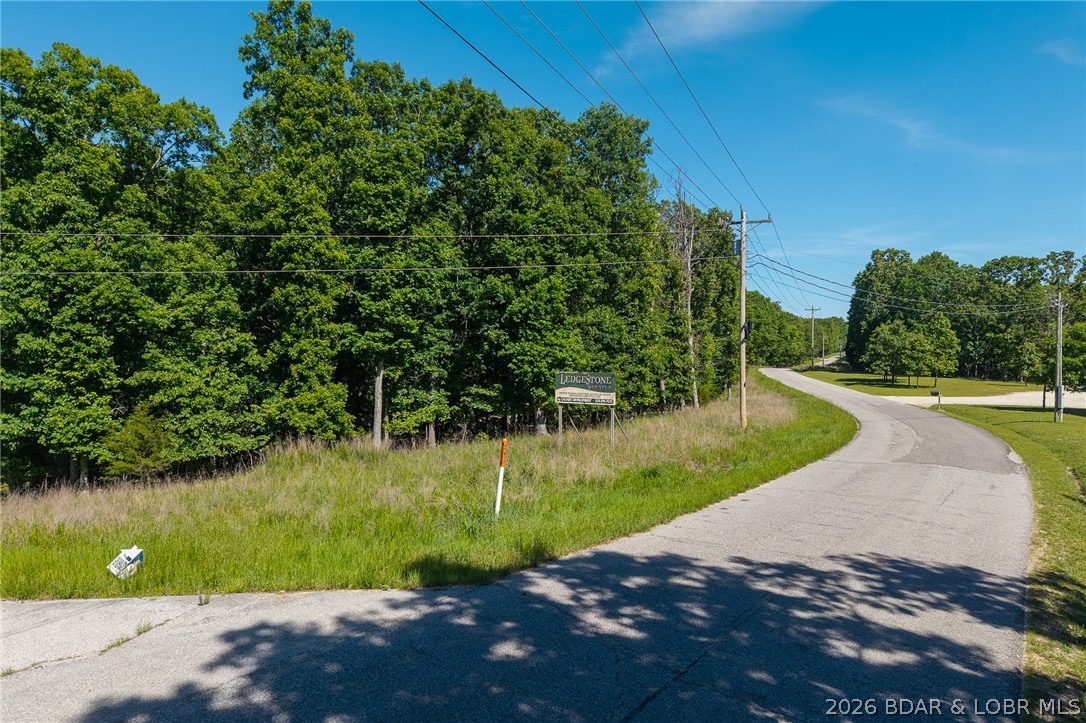 Ledge Stone Estates - Land