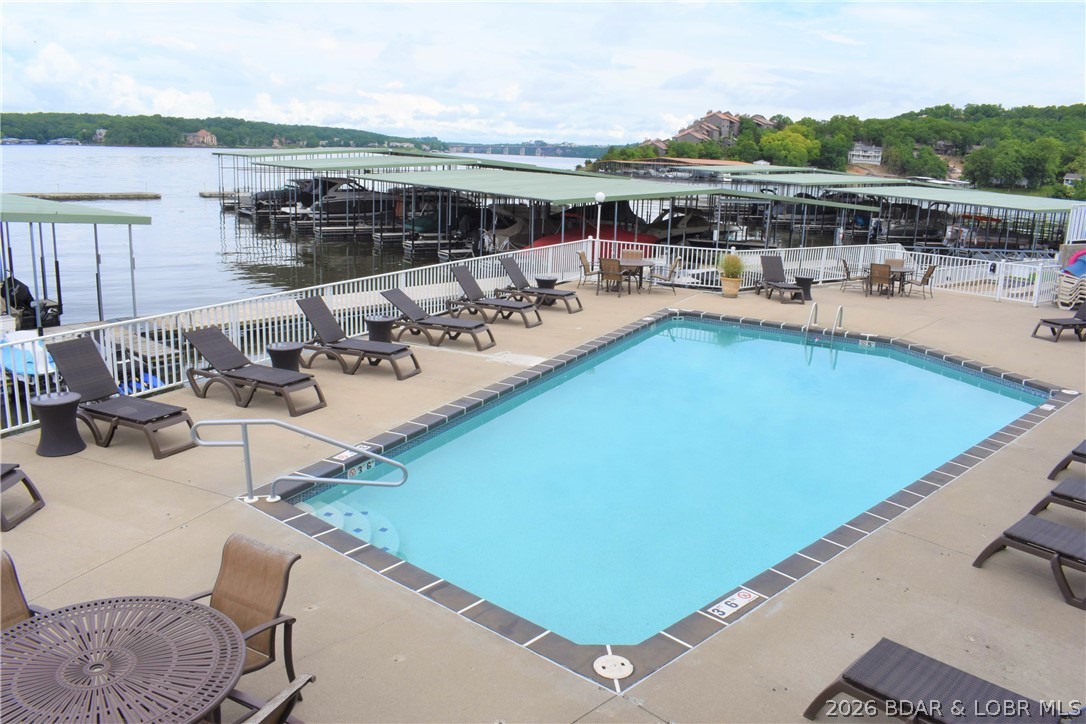 CapeRoyale At Ski Harbor Condo - Residential