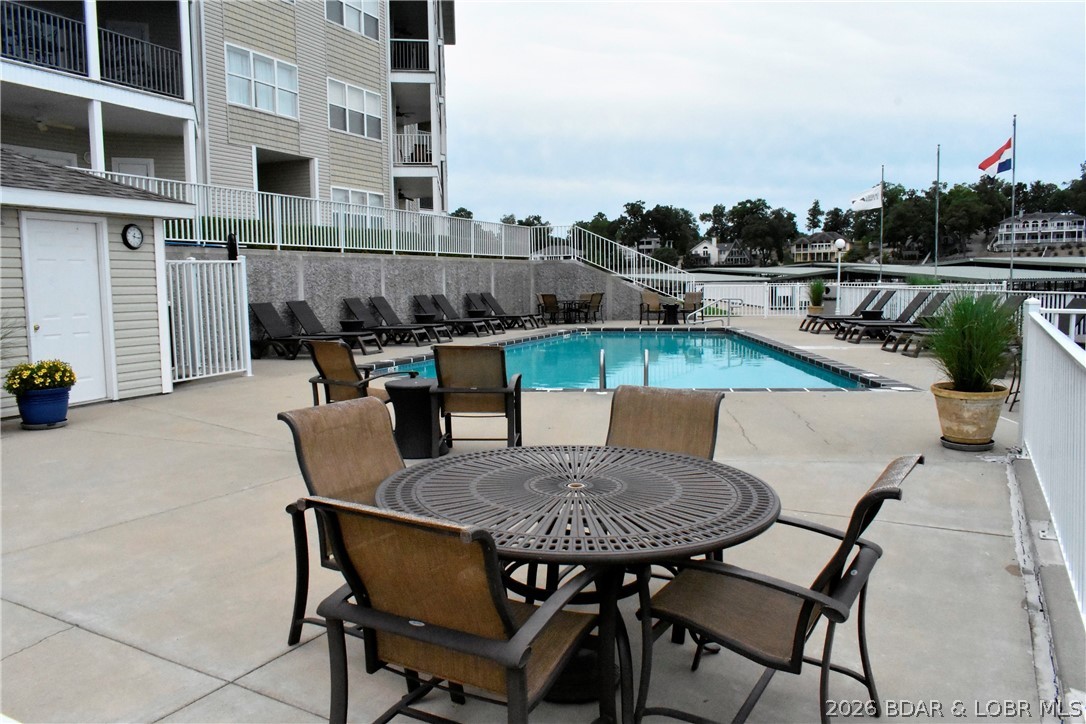 CapeRoyale At Ski Harbor Condo - Residential