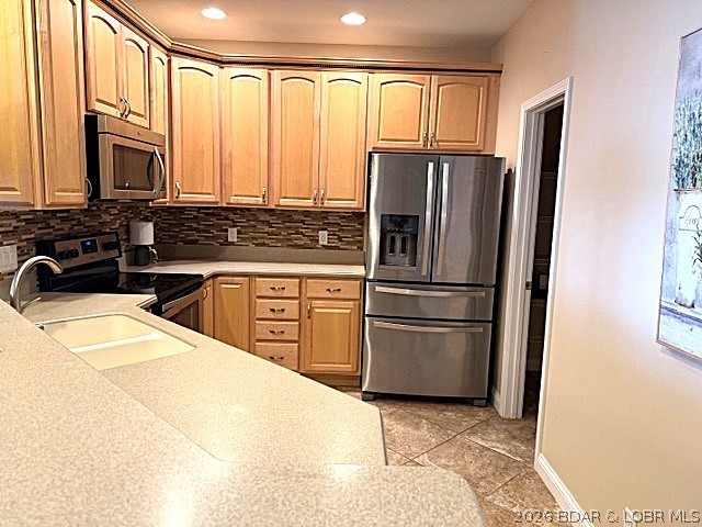 CapeRoyale At Ski Harbor Condo - Residential