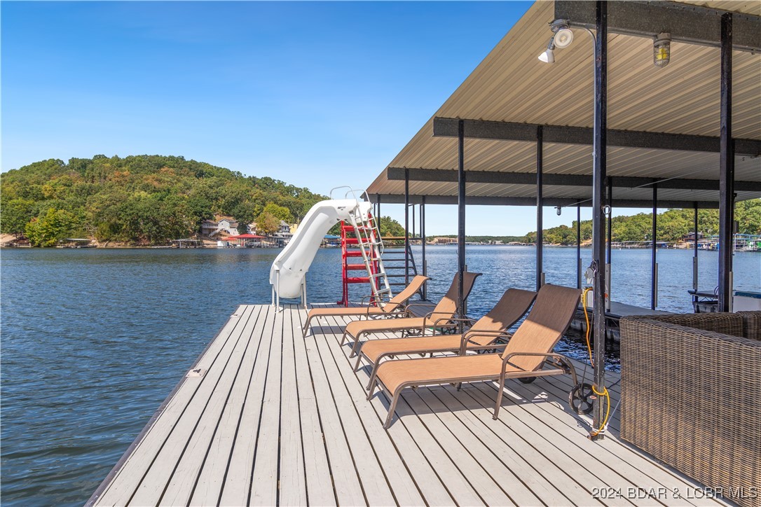 Sunrise Beach, Missouri 65079, United States, 5 Bedrooms Bedrooms, ,5 BathroomsBathrooms,Residential,Contingent,43093