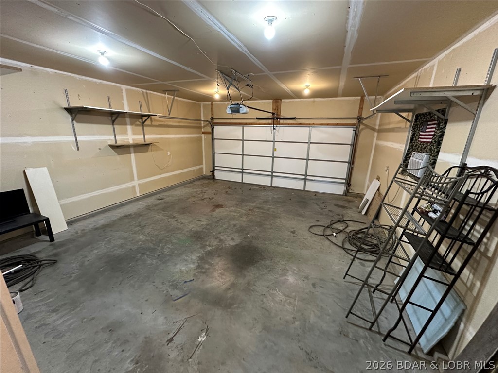 Shadow Oaks - Residential