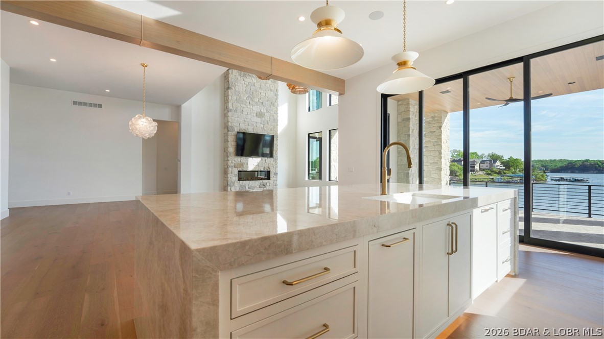Casas Del Lago - Residential