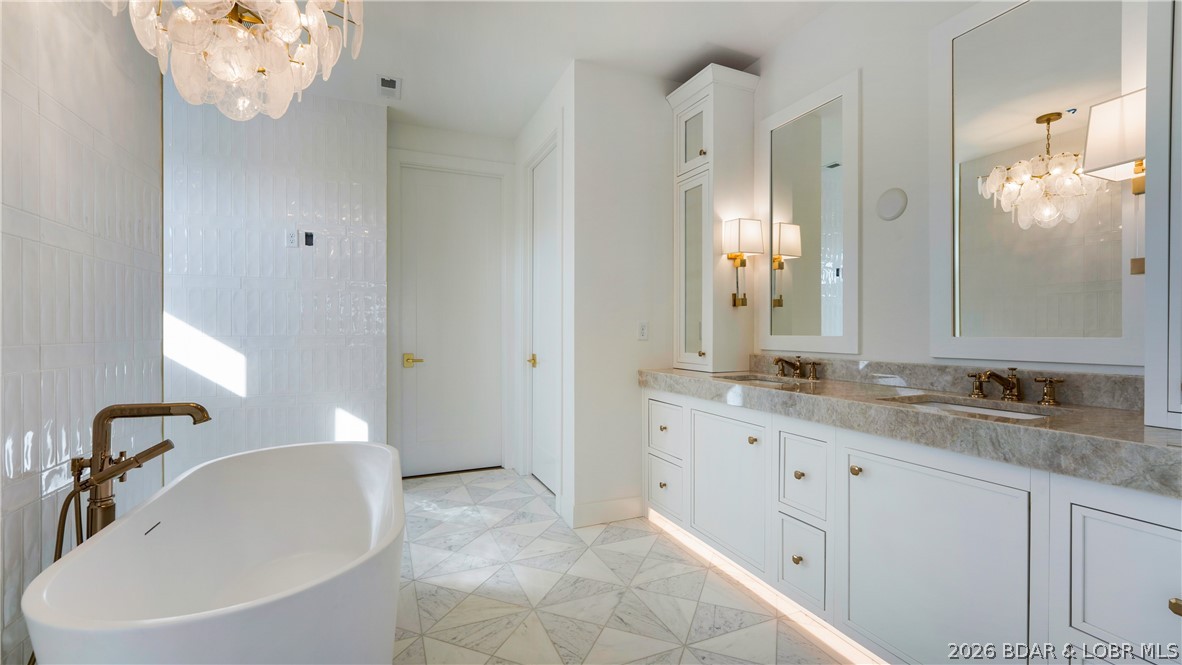 Casas Del Lago - Residential