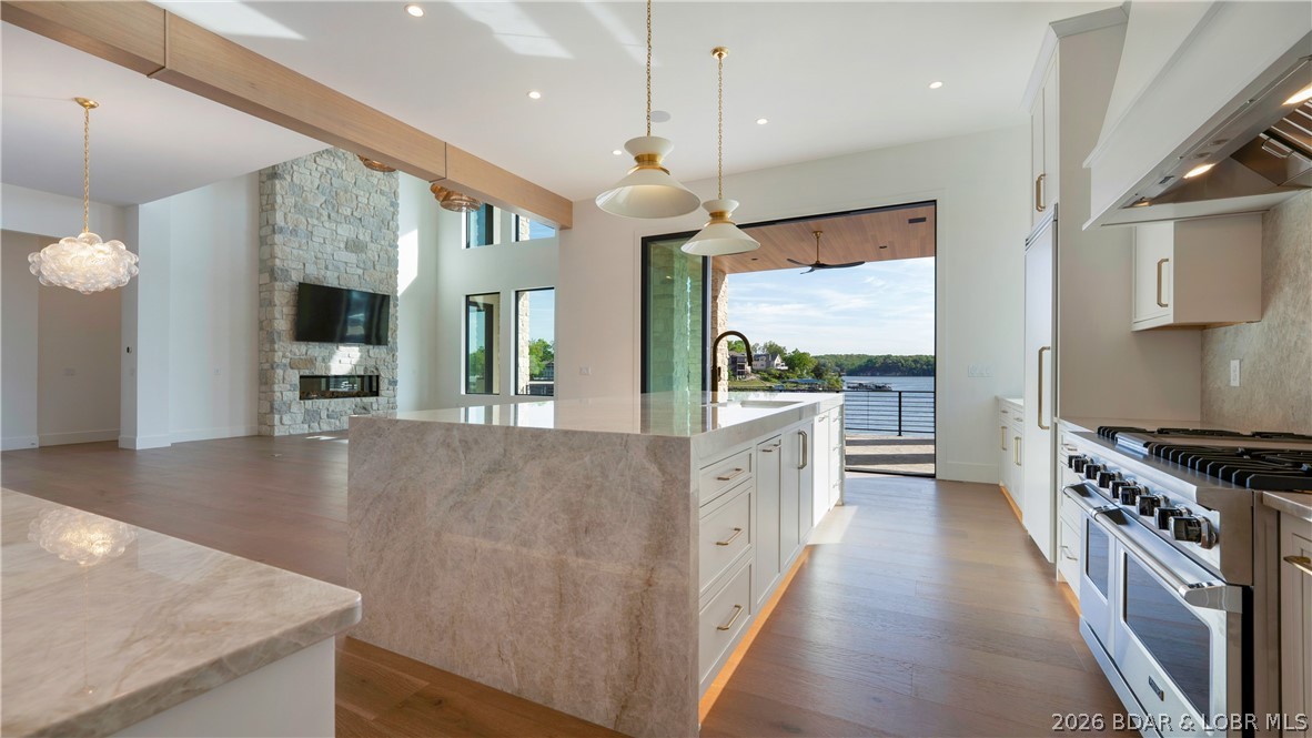 Casas Del Lago - Residential