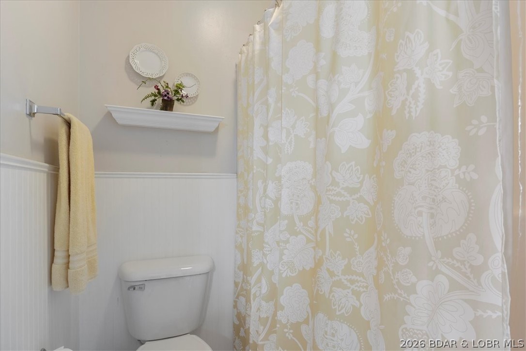 Oak Bluff Condominium - Residential