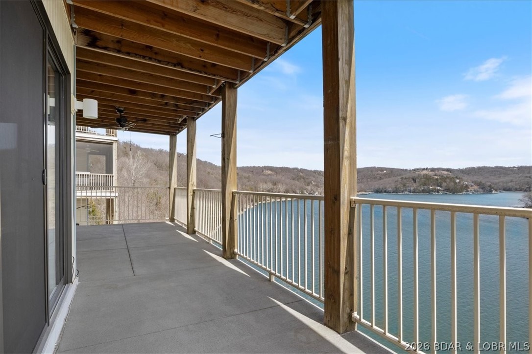 Oak Bluff Condominium - Residential