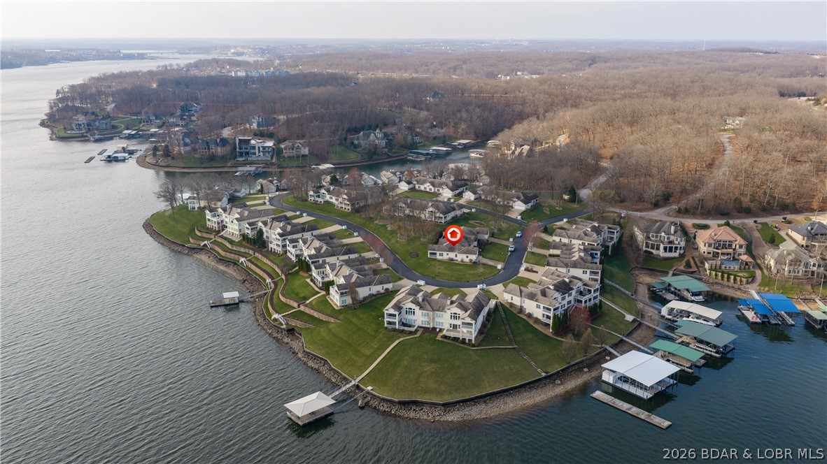 La Riva Est - Residential