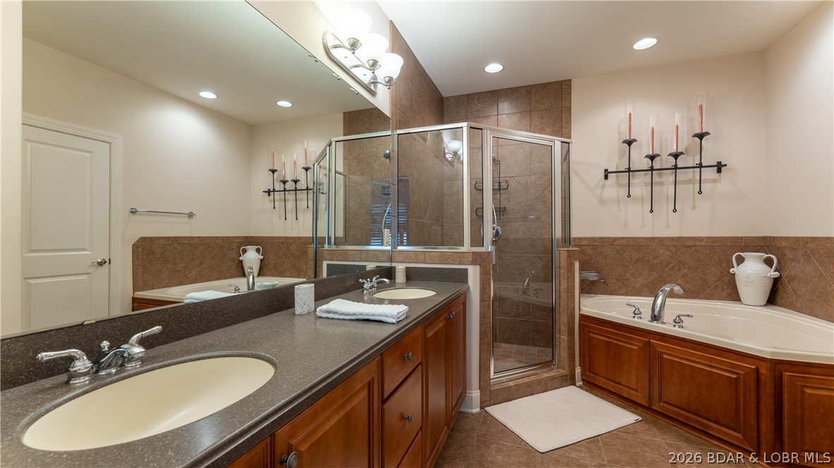 La Riva Est - Residential