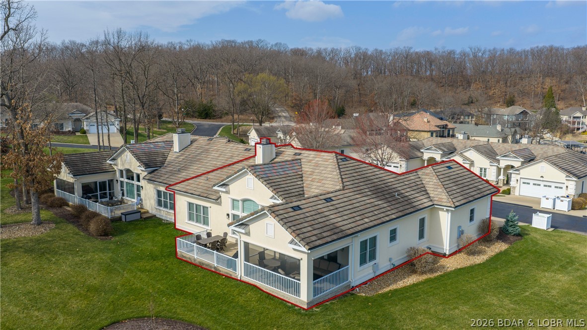 La Riva Est - Residential