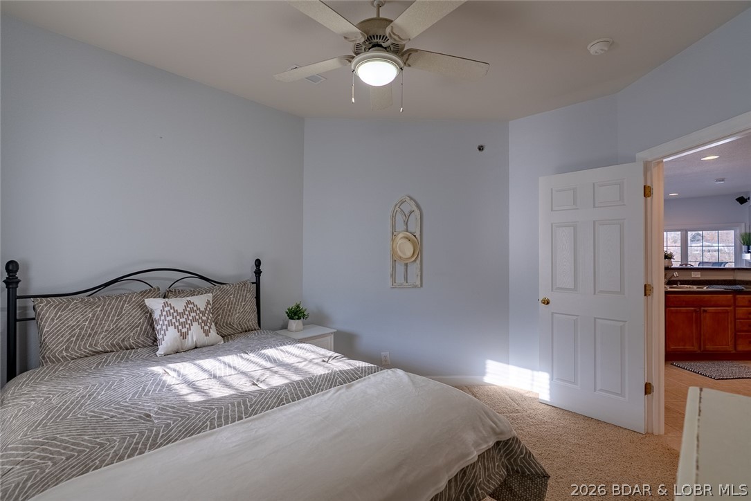 Lighthouse Pointe Condominium - Residential