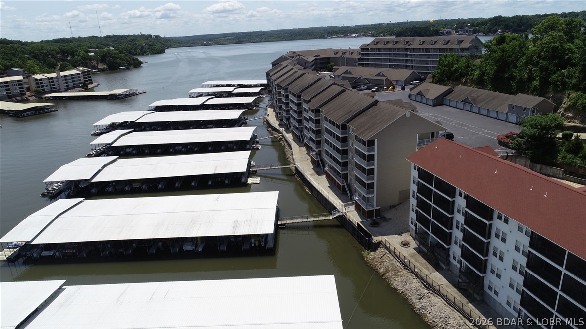 Lighthouse Pointe Condominium - Residential