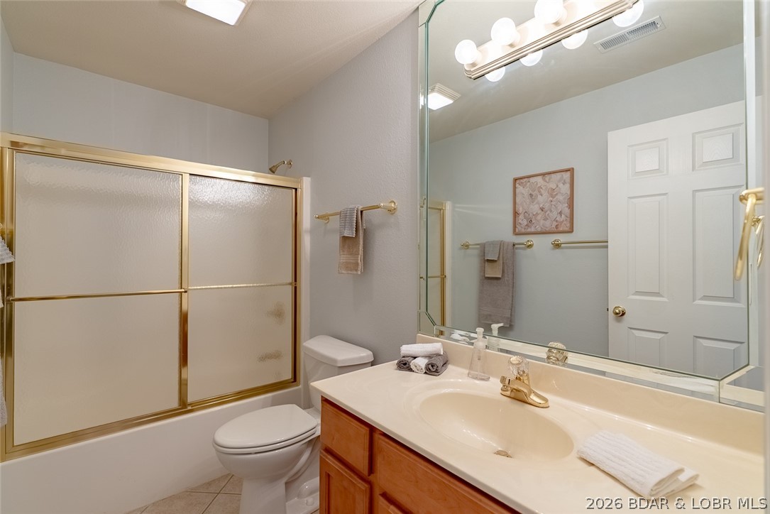 Lighthouse Pointe Condominium - Residential