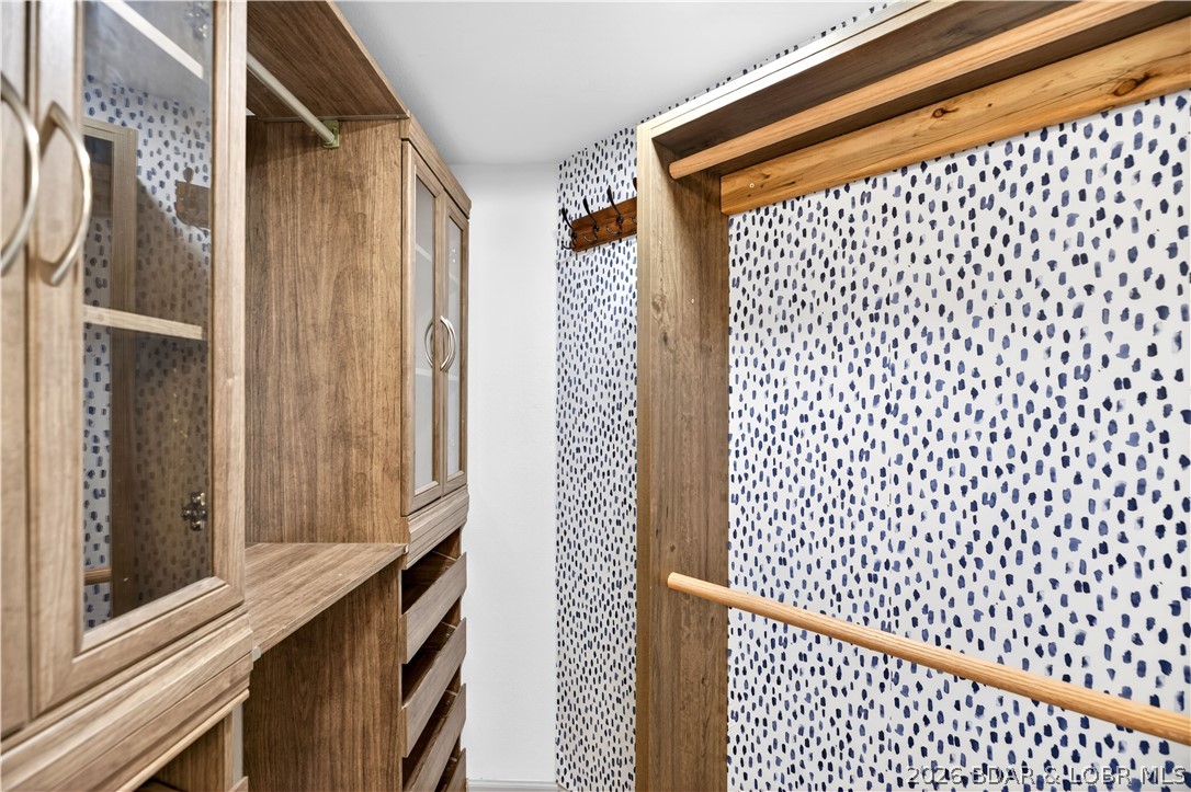Emerald Bay Condominium - Residential
