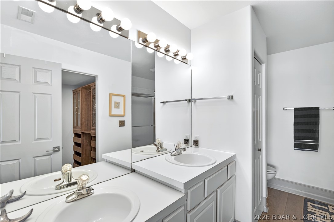 Emerald Bay Condominium - Residential