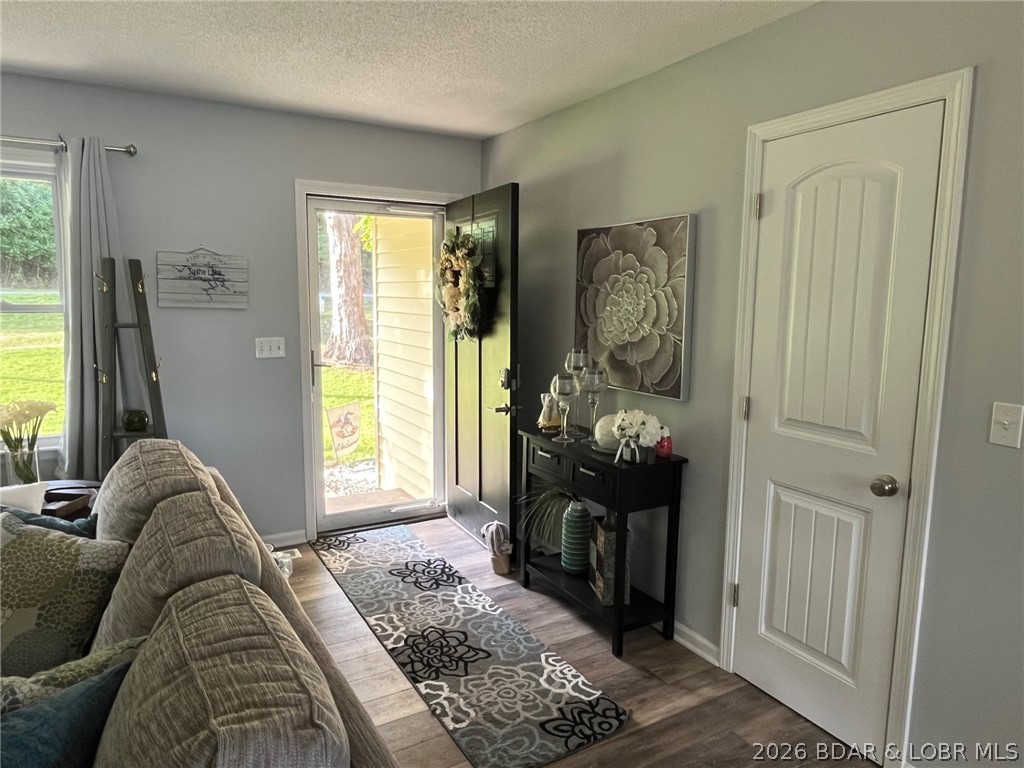 Oak Point - Residential