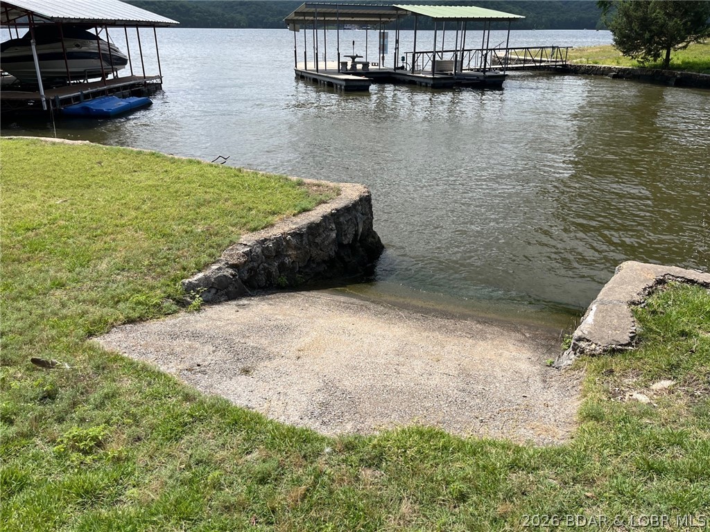 Oak Point - Residential