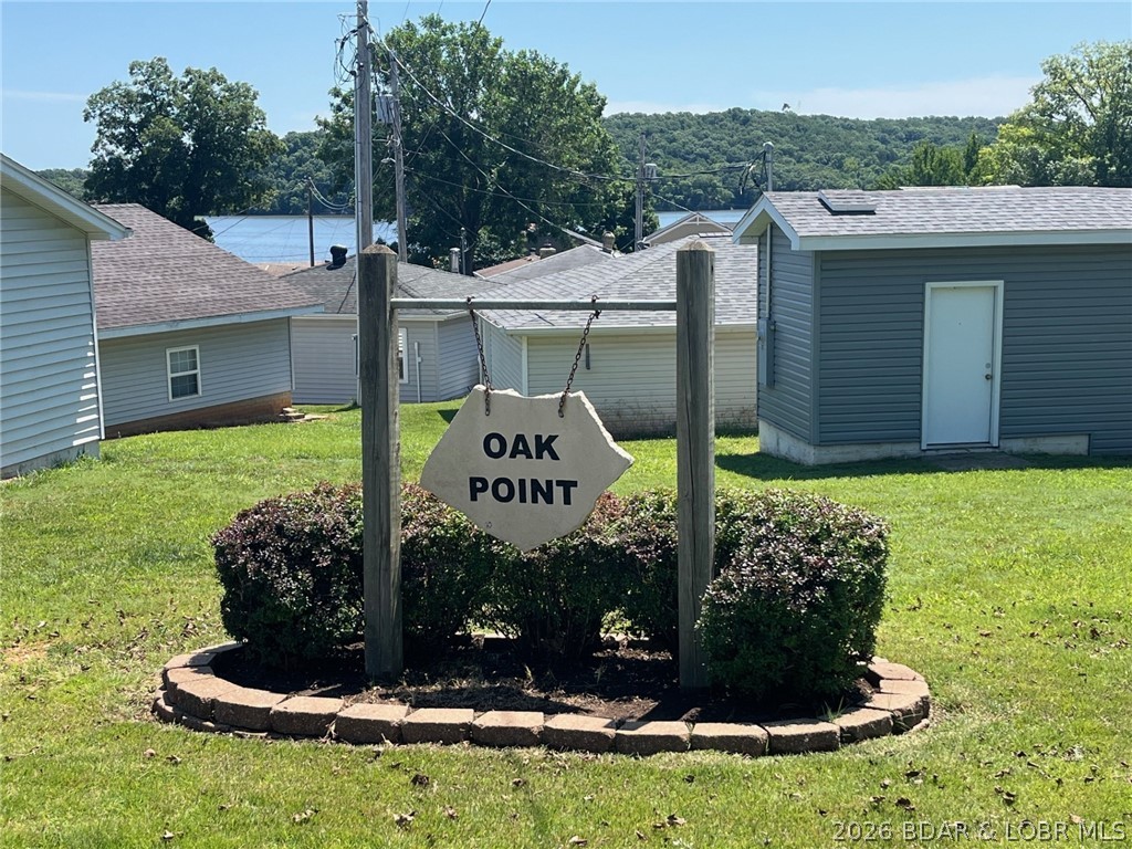 Oak Point - Residential