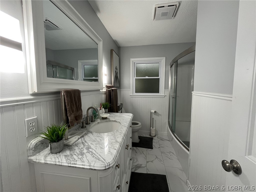 Oak Point - Residential