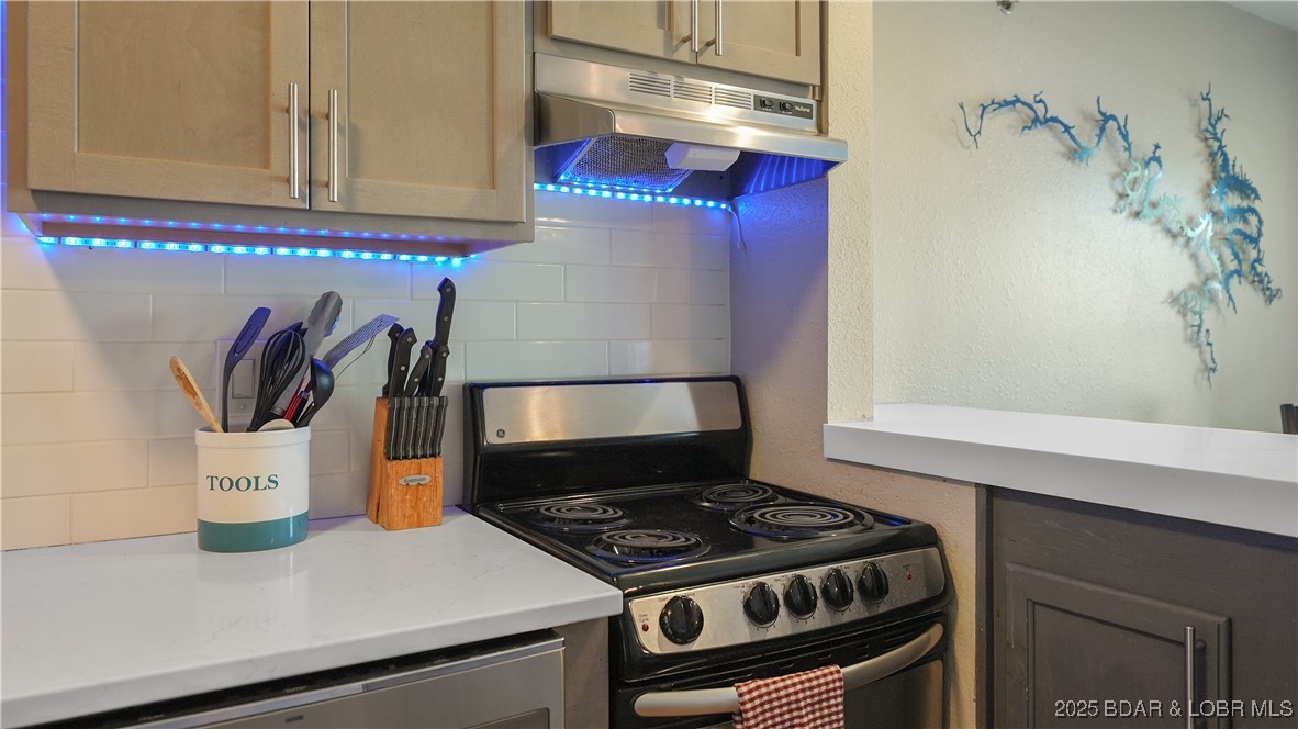 Autumn Hills Condominium - Residential