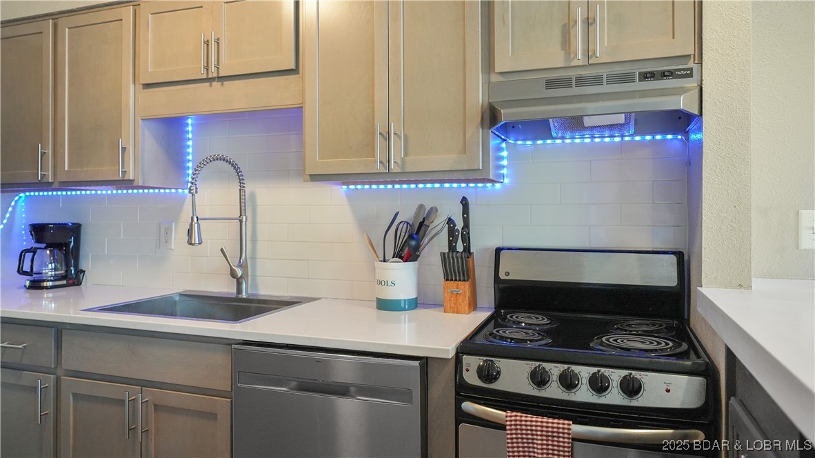 Autumn Hills Condominium - Residential