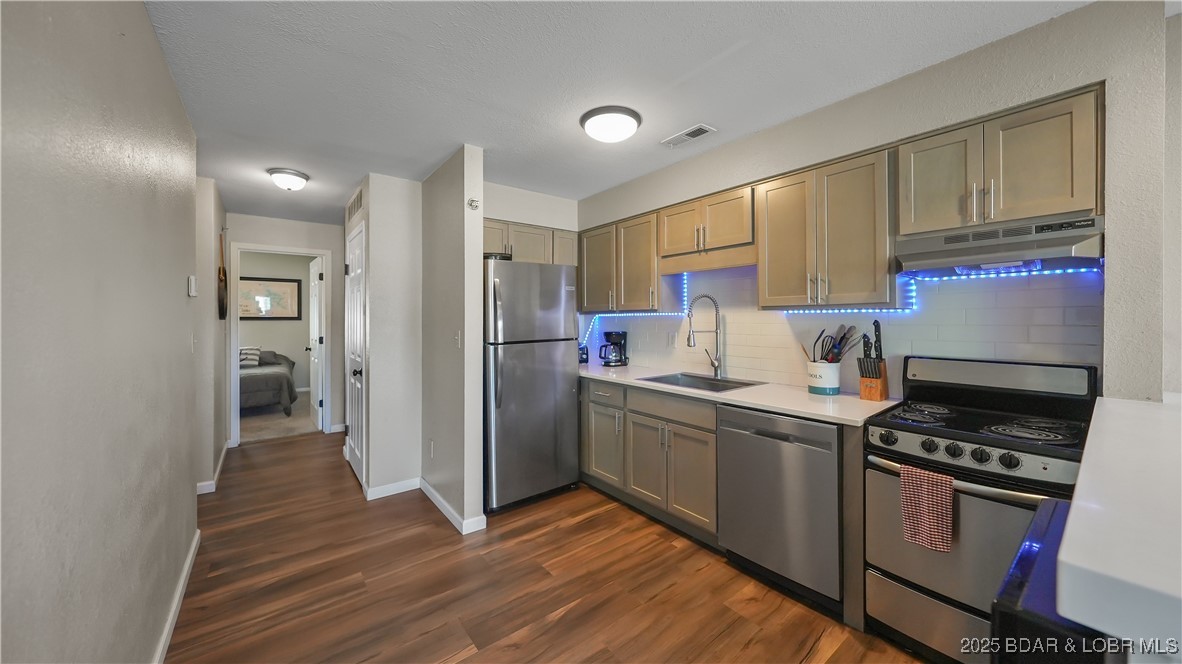 Autumn Hills Condominium - Residential