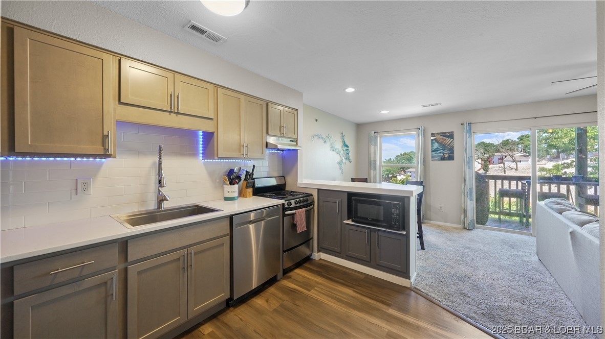 Autumn Hills Condominium - Residential