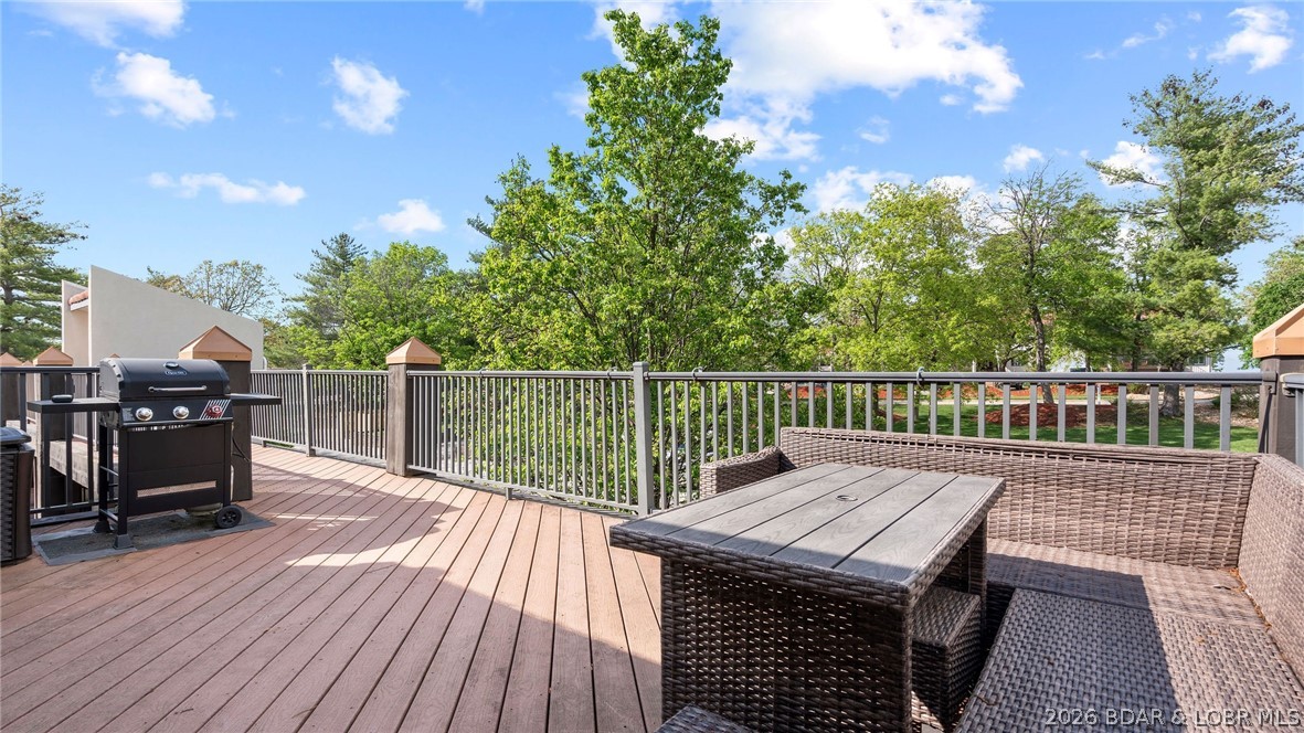 Four Seasons Racqt-Cntry Club - Residential
