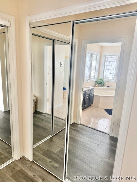 Four Seasons Racqt-Cntry Club - Residential