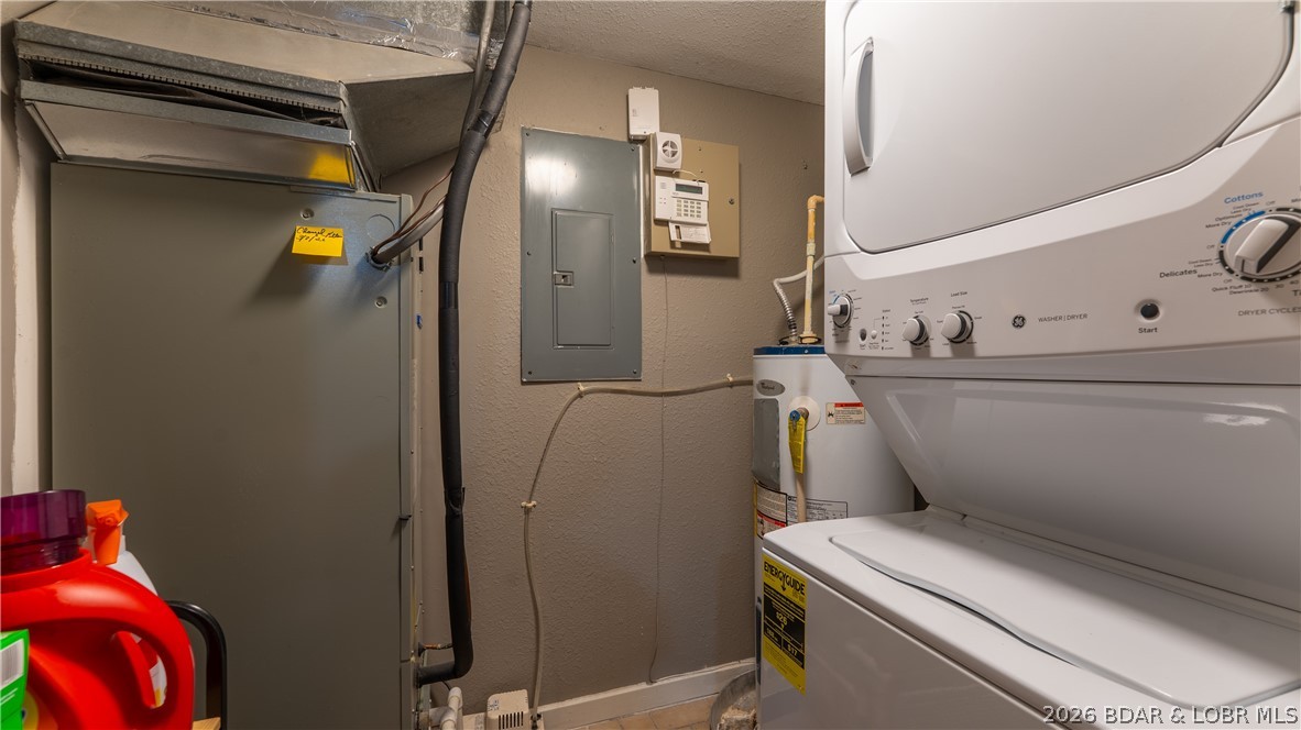 Four Seasons Racqt-Cntry Club - Residential