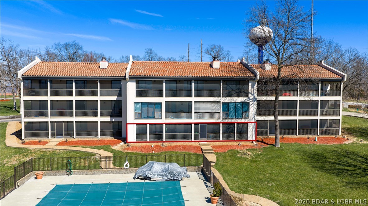 Four Seasons Racqt-Cntry Club - Residential