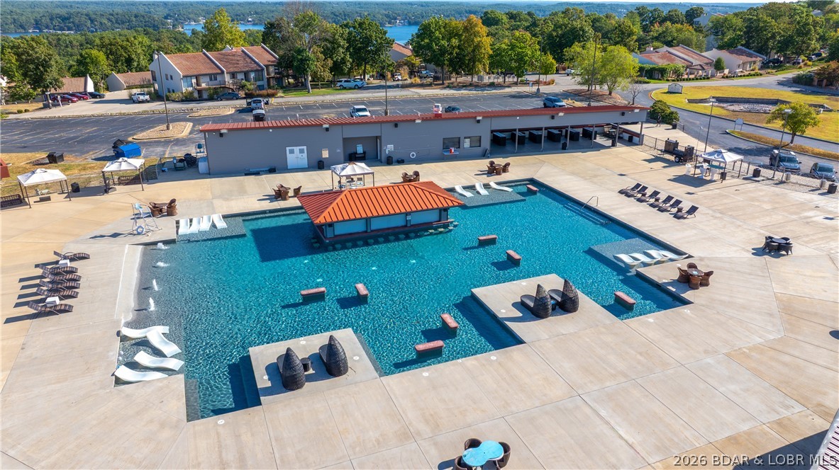 Four Seasons Racqt-Cntry Club - Residential