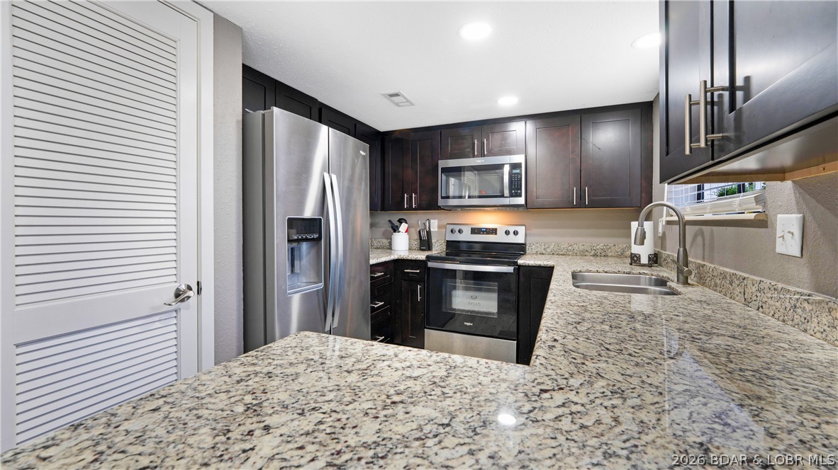 Four Seasons Racqt-Cntry Club - Residential