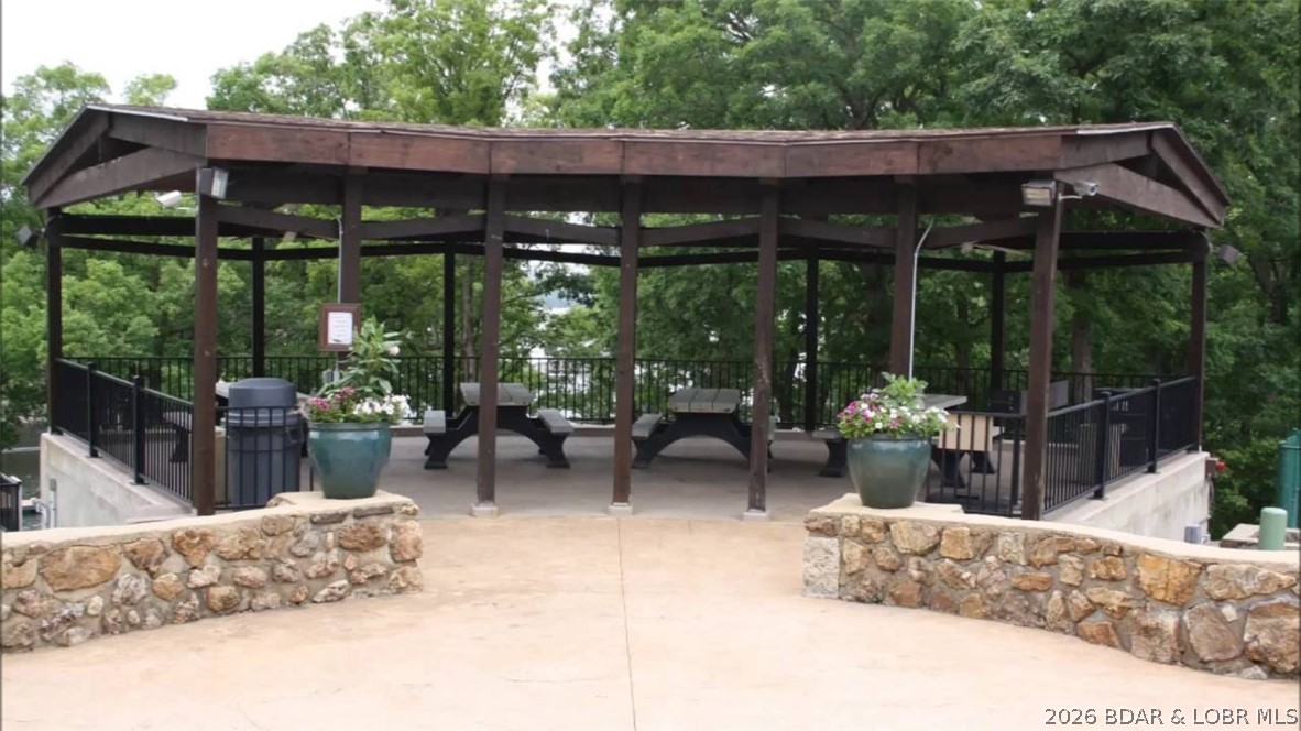 Cornett Cove No. 5 - Residential