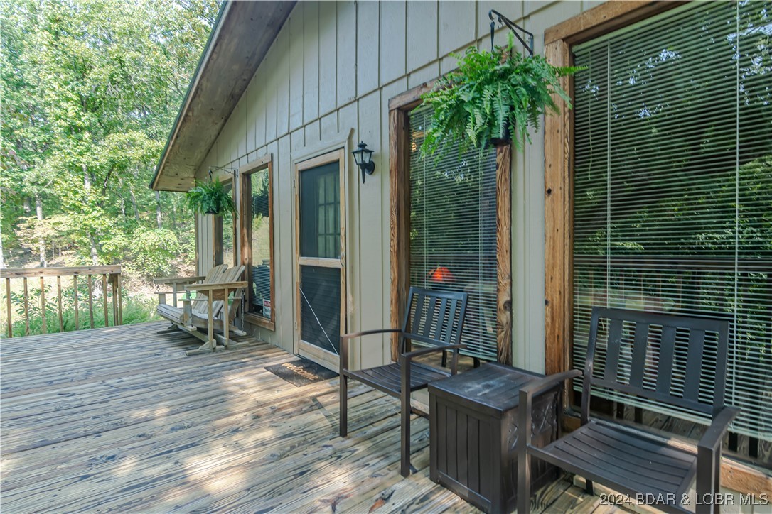 Sunrise Beach, Missouri 65079, United States, 2 Bedrooms Bedrooms, ,2 BathroomsBathrooms,Residential,Contingent,44358