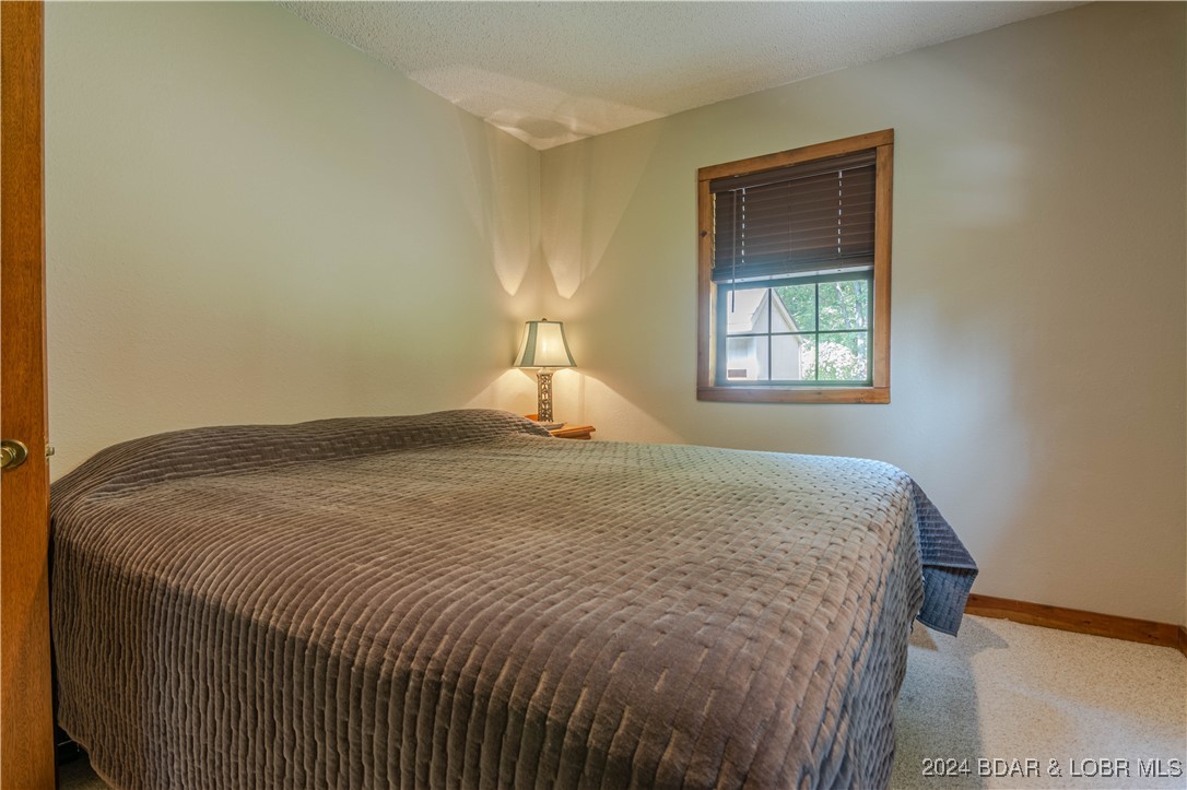 Sunrise Beach, Missouri 65079, United States, 2 Bedrooms Bedrooms, ,2 BathroomsBathrooms,Residential,Contingent,44358