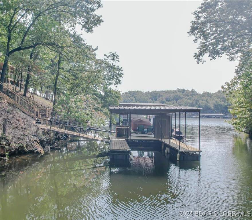 Sunrise Beach, Missouri 65079, United States, 2 Bedrooms Bedrooms, ,2 BathroomsBathrooms,Residential,Contingent,44358