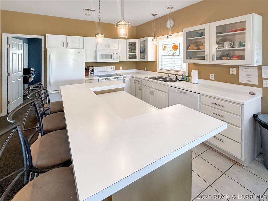 Oak Bluff Condominium - Residential