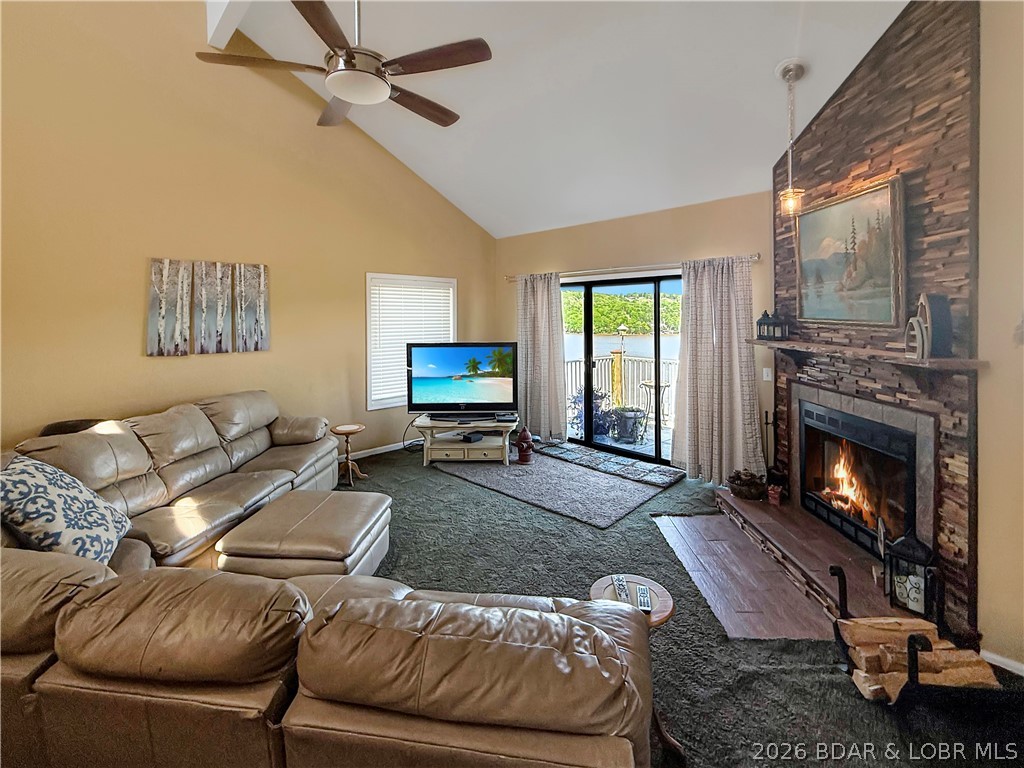 Oak Bluff Condominium - Residential