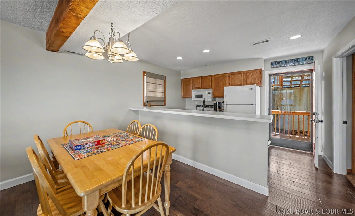 Tara Condominium - Residential